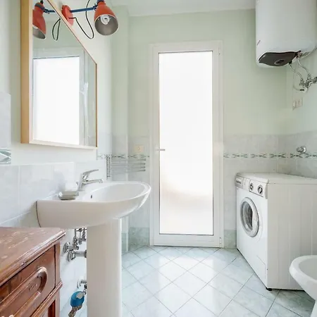 Calari 2 Apartment Bologna